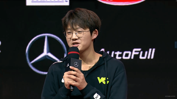 开云体育-美国队教练压力巨大！，Rookie遭遇二十持续失利赛场气氛高涨的简单介绍